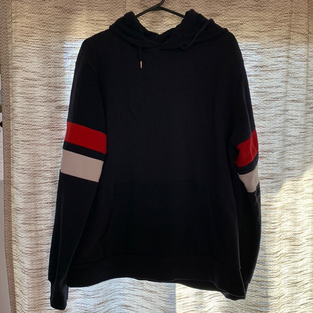 Forever 21 Navy Hoodie with Red and White stripes on sleeves.  Mens XL